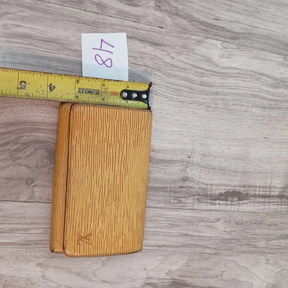 Louis Vuitton EPI Yellow & Purple Leather Tresor Porte-tresor Zip Wallet - Picture 12 of 12